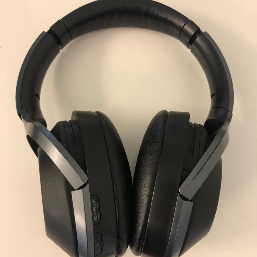 SONY WH-1000XM3 Wireless Noise canceling